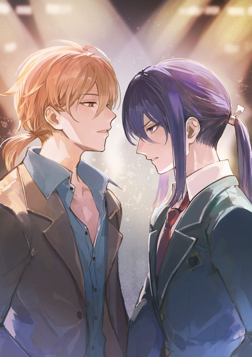 ライブハウスでの出会いのシーンを思わせるカラーイラスト作品。
                  冷ややかな目つきで見下ろす羽風と、刀に手を掛けて今にも沸騰しそうな怒りの目で睨み上げる神崎。
                  二人をスポットライトの鋭い光線が幾重にも包んでいる。